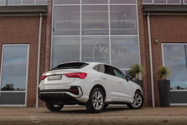 Audi Q3 (2020) thumbnail 5