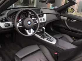 BMW Z4 (2016) thumbnail 14