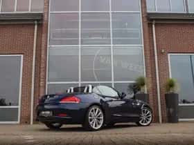 BMW Z4 (2016) thumbnail 5