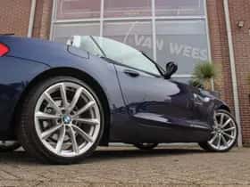 BMW Z4 (2016) thumbnail 45