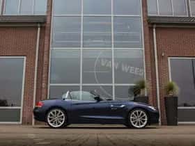 BMW Z4 (2016) thumbnail 8