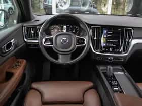 Volvo V60 (2021) thumbnail 11