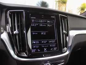 Volvo V60 (2021) thumbnail 24