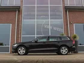Volvo V60 (2021) thumbnail 6