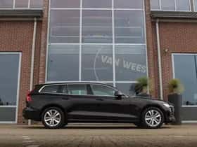 Volvo V60 (2021) thumbnail 7