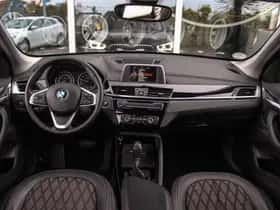 BMW X1 (2021) thumbnail 3