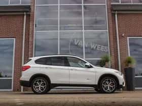 BMW X1 (2021) thumbnail 7