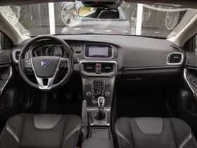 Volvo V40 (2013) thumbnail 3
