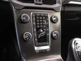 Volvo V40 (2013) thumbnail 29