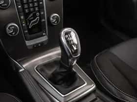 Volvo V40 (2013) thumbnail 30