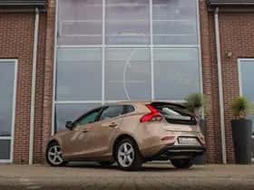 Volvo V40 (2013) thumbnail 4