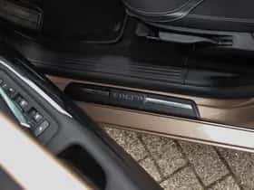 Volvo V40 (2013) thumbnail 32