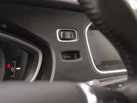 Volvo V40 (2013) thumbnail 38