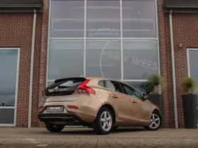Volvo V40 (2013) thumbnail 5
