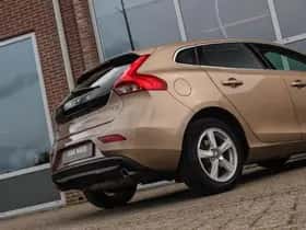 Volvo V40 (2013) thumbnail 42