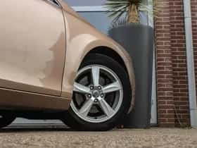 Volvo V40 (2013) thumbnail 45