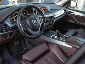 BMW X5 (2017) thumbnail 11