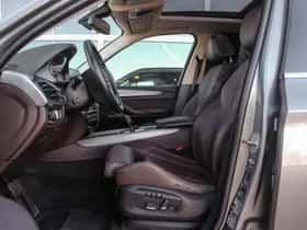 BMW X5 (2017) thumbnail 12
