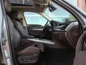 BMW X5 (2017) thumbnail 13