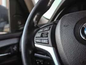 BMW X5 (2017) thumbnail 17