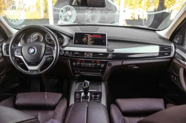 BMW X5 (2013) thumbnail 3