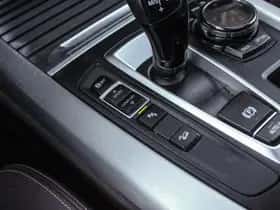 BMW X5 (2017) thumbnail 30
