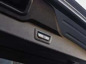 BMW X5 (2017) thumbnail 32