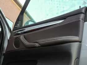 BMW X5 (2017) thumbnail 36