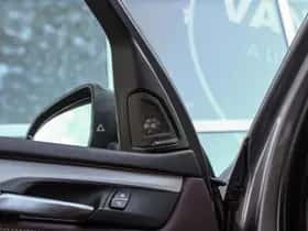 BMW X5 (2017) thumbnail 38