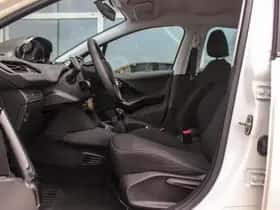 Peugeot 208 (2020) thumbnail 13