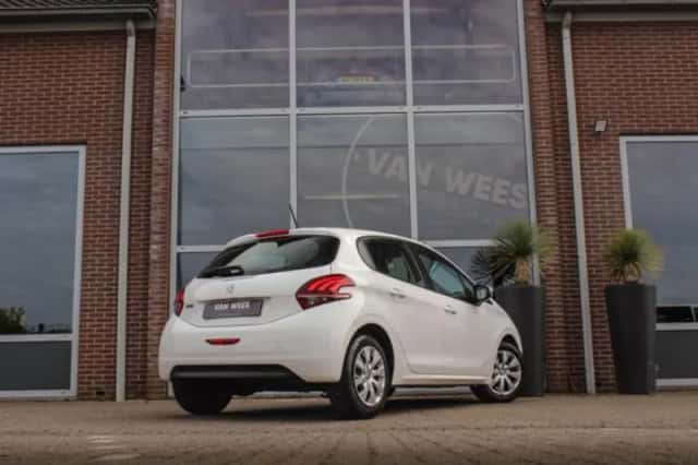 Peugeot 208 (2019) thumbnail 5