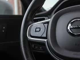 Volvo XC60 (2024) thumbnail 22