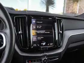 Volvo XC60 (2024) thumbnail 24