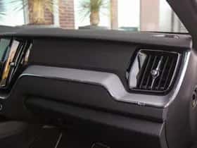 Volvo XC60 (2024) thumbnail 41