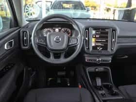 Volvo XC40 (2021) thumbnail 11