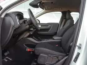 Volvo XC40 (2021) thumbnail 14
