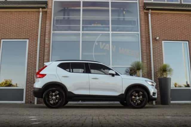 Volvo XC40 (2021) thumbnail 5