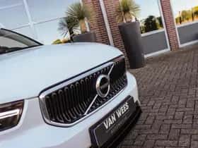 Volvo XC40 (2021) thumbnail 44