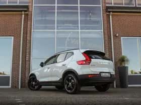 Volvo XC40 (2021) thumbnail 6