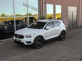Volvo XC40 (2021) thumbnail 8