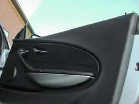 BMW 6-Serie (2015) thumbnail 36