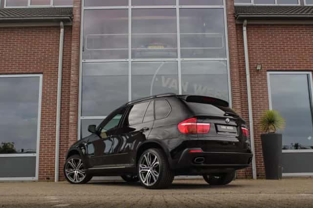 BMW X5 (2007) thumbnail 3