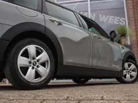 MINI Clubman (2022) thumbnail 46