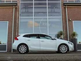 Volvo V40 (2015) thumbnail 7