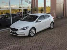 Volvo V40 (2015) thumbnail 8