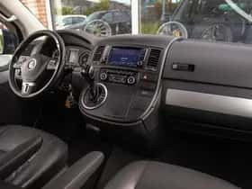 Volkswagen Transporter (2011) thumbnail 12
