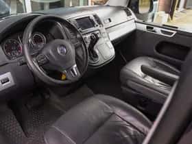 Volkswagen Transporter (2011) thumbnail 13