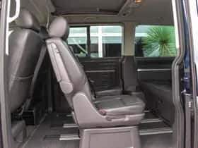 Volkswagen Transporter (2011) thumbnail 19