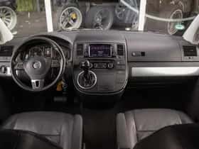 Volkswagen Transporter (2011) thumbnail 3