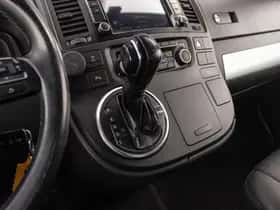 Volkswagen Transporter (2011) thumbnail 30